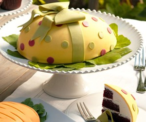 Easter Egg Cake