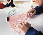 Dual iPhone-PC Keyboard