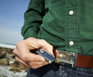 The Buckle Puffer