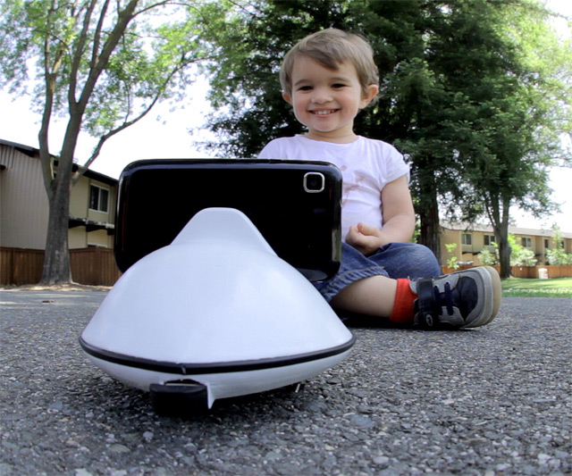 Botiful Interactive Robot for Video Chat