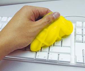 Cyber Clean Crevice Cleaner