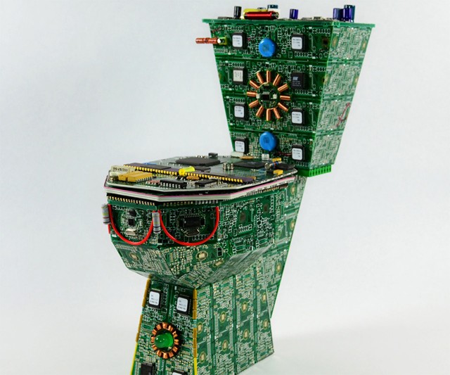 The Royal Data Throne