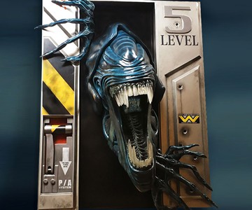 Life-Size Alien Queen Wall Sculpture Life-Size Alien Queen Wall Sculpture