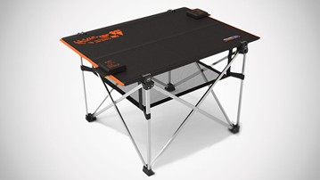 EcoTable 30 - Portable Solar Charging Table