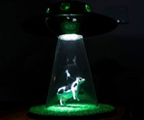 Alien Abduction Lamp - Closeup