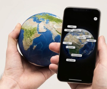 EARTH: An Immersive AR Experience