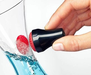 Magnetic Spot Scrubber Magnetic Spot Scrubber
