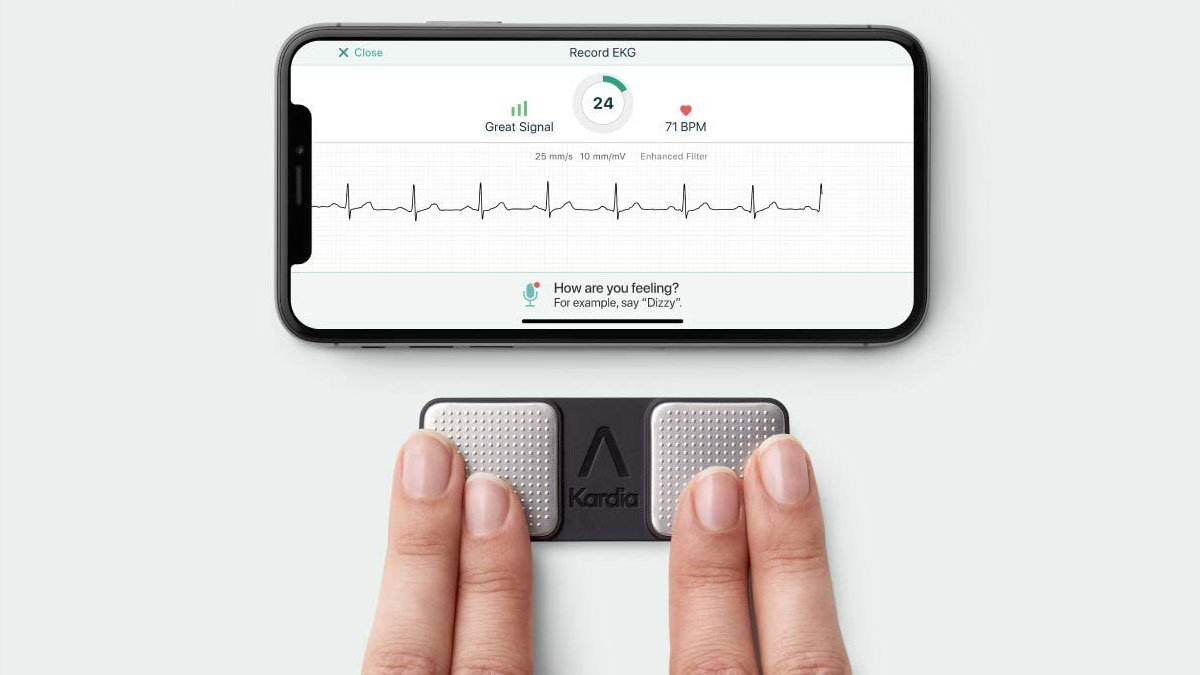 AliveCor KardiaMobile Personal EKG AliveCor KardiaMobile Personal EKG