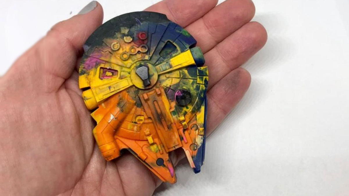 Jumbo Star Wars Millennium Falcon Crayon Jumbo Star Wars Millennium Falcon Crayon