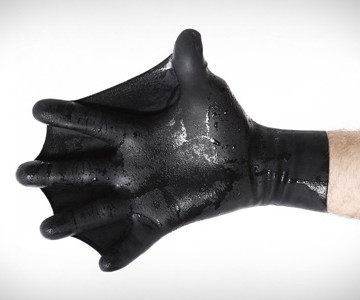 Darkfin Gloves