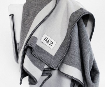 Yaasa Infinity Blanket with Celliant Tech Yaasa Infinity Blanket with Celliant Tech