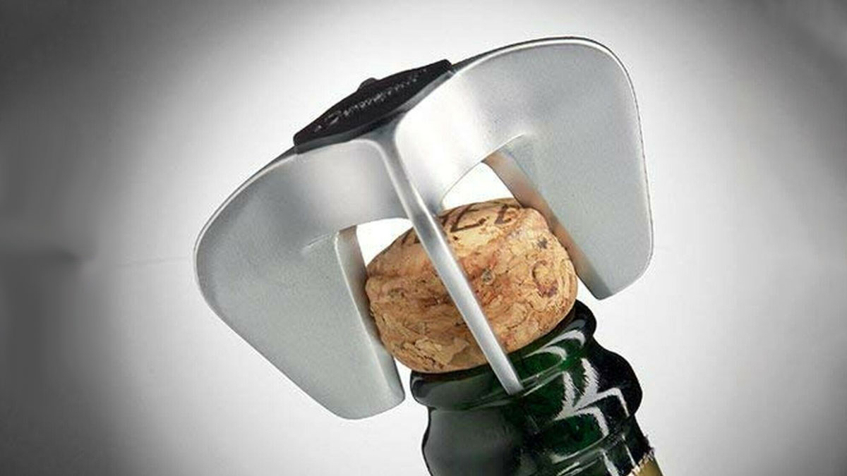 DeVine Champagne Bottle Opener DeVine Champagne Bottle Opener