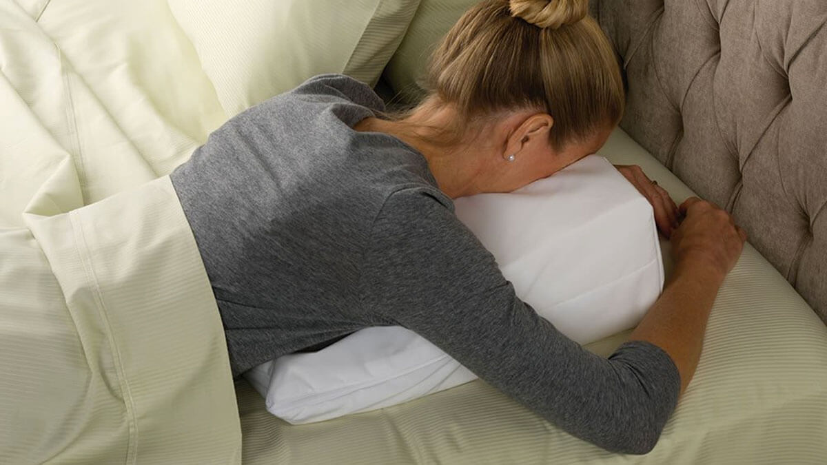 Back Pain Relieving Wedge Pillow Back Pain Relieving Wedge Pillow