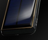 iPhone Xs Tesla - Solar-Powered Phone