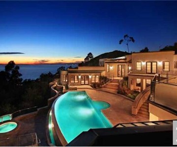 The Villa Mar Vista Estate