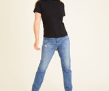 SafeTee - T-Shirt with Built-In Face Mask
