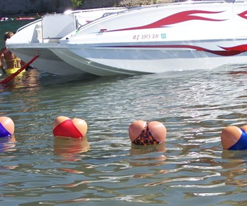 Butt Buoys