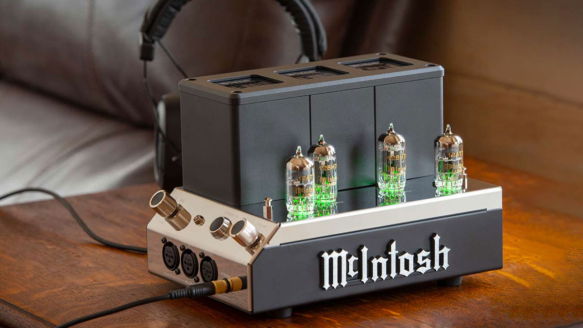 McIntosh MHA200 Vacuum Tube Headphone Amplifier