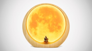 Lovers Under the Moon Lamp Lovers Under the Moon Lamp