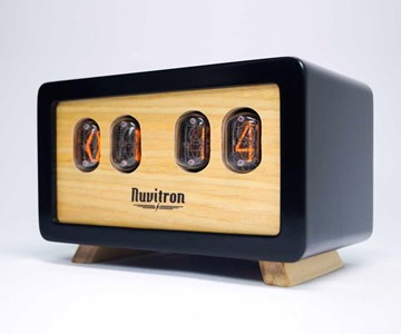 Black Retro Nixie Clock Black Retro Nixie Clock