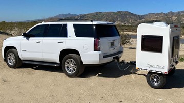 Hitch Hotel Expandable Wheel-less Trailer Hitch Hotel Expandable Wheel-less Trailer