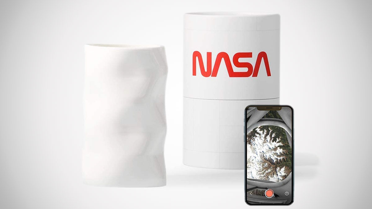 AstroReality Augmented Reality NASA Space Mug AstroReality Augmented Reality NASA Space Mug