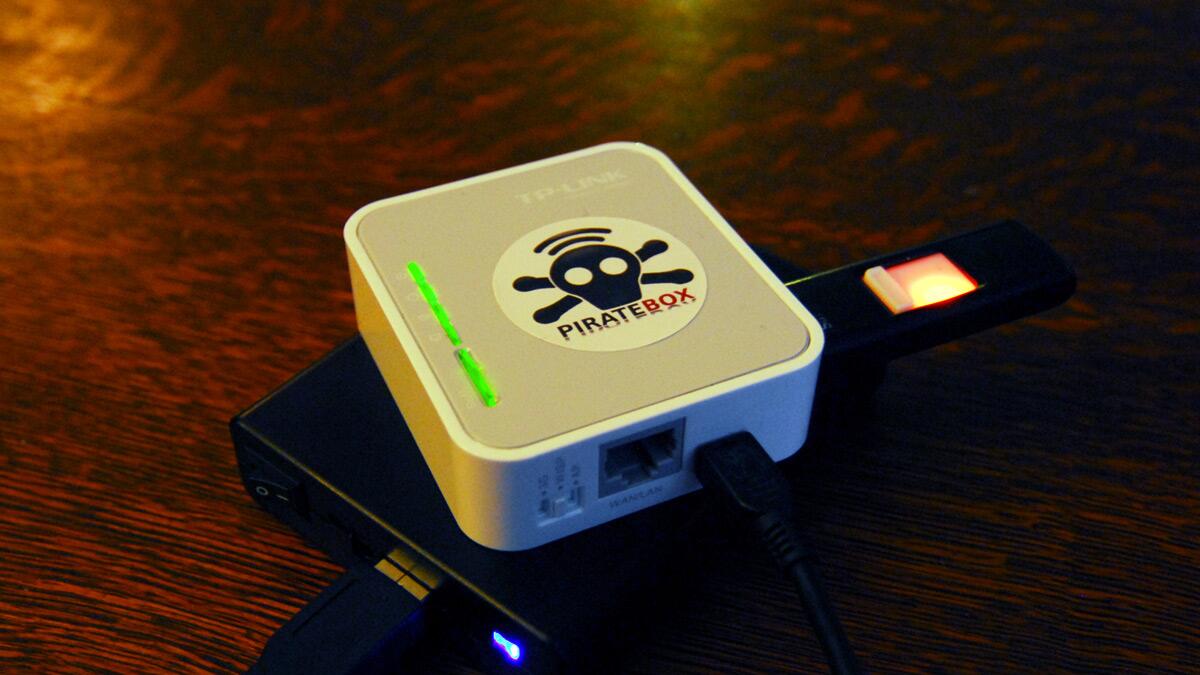 PirateBox DIY Anonymous File-Sharing
