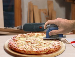 Fred and Friends PIBOSS Pizza Boss Pizza Wheel-53 Fred and Friends PIBOSS Pizza Boss Pizza Wheel-53