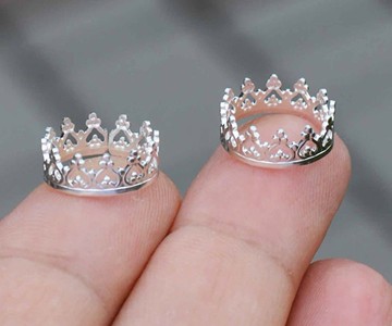 Crown Nipple Rings (NSFW) Crown Nipple Rings (NSFW)