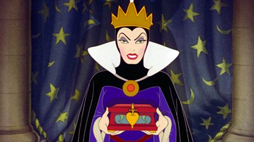 The Wicked Queen from Snow White - Echo Dot The Wicked Queen from Snow White - Echo Dot
