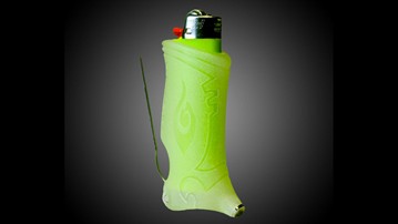 Toker Poker Glow-in-the-Dark Smoker's Tool Toker Poker Glow-in-the-Dark Smoker's Tool