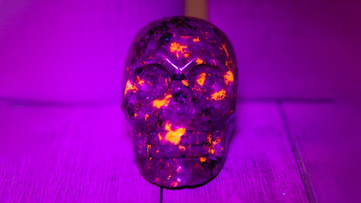 Yooperlite UV Fluorescent Stone Designs Yooperlite UV Fluorescent Stone Designs