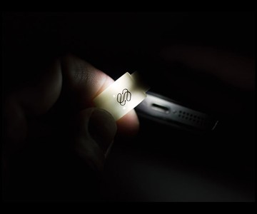 Luminid Touch Light-Up Cable