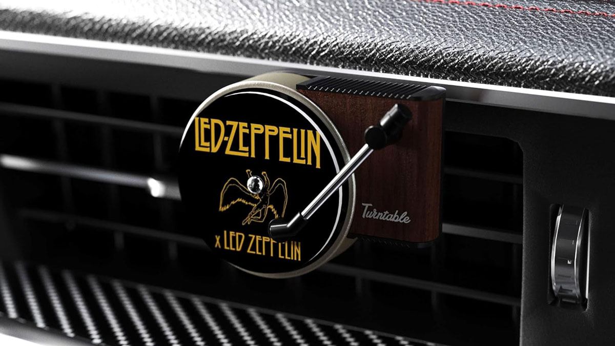Record Player Car Air Freshener with Spinning Turntable Record Player Car Air Freshener with Spinning Turntable