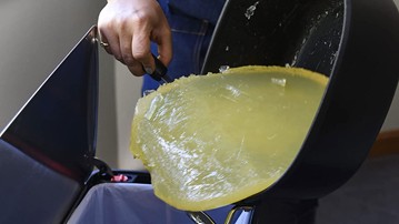 FryAway Cooking Oil Solidifier for Safe & Easy Disposal FryAway Cooking Oil Solidifier for Safe & Easy Disposal