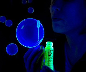 Tekno Black Light Bubbles Tekno Black Light Bubbles