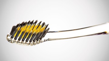 Nano-b Gold & Charcoal Toothbrush Nano-b Gold & Charcoal Toothbrush