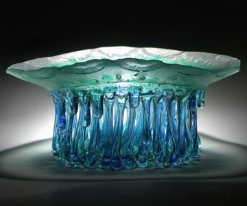 Dripping Glass Jellyfish Sculptures Dripping Glass Jellyfish Sculptures