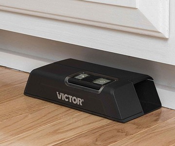 Victor M1 Smart-Kill Wi-Fi Electronic Mouse Trap Victor M1 Smart-Kill Wi-Fi Electronic Mouse Trap