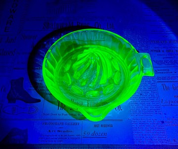 Uranium Glass Juicer Uranium Glass Juicer