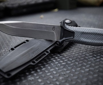 Gerber StrongArm Fixed Blade Knife Gerber StrongArm Fixed Blade Knife