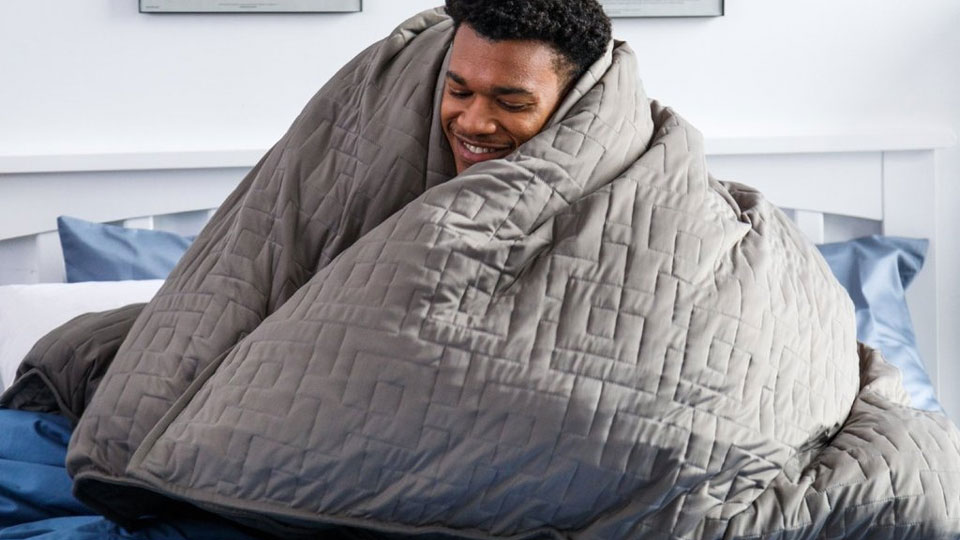 Hush Iced Cooled Weighted Blanket Hush Iced Cooled Weighted Blanket