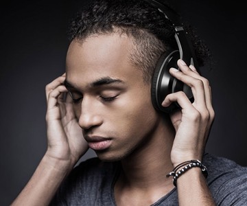Mpow Bluetooth Over Ear Headphones Mpow Bluetooth Over Ear Headphones