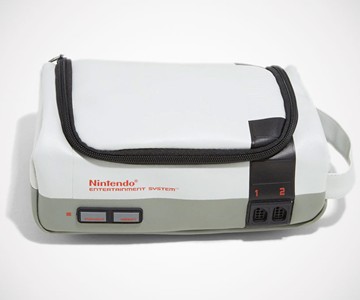 Nintendo Entertainment System Dopp Kit Nintendo Entertainment System Dopp Kit
