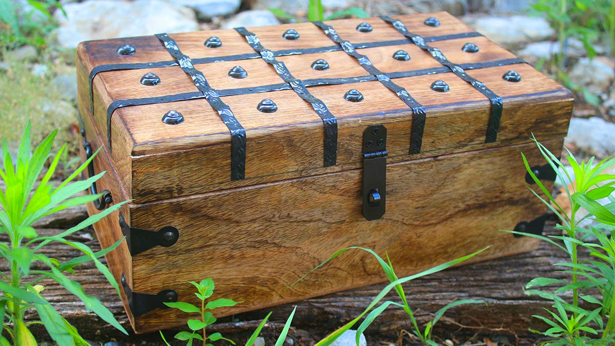 Wooden Pirate Treasure Chest Wooden Pirate Treasure Chest