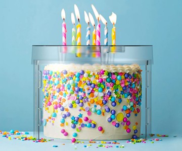 Top It Germ-Thwarting Cake Shield Top It Germ-Thwarting Cake Shield