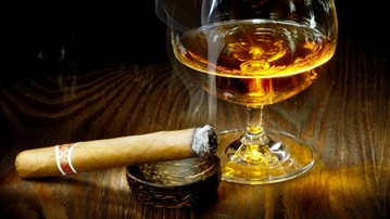 The Best Cigar Gifts for the Serious Cigar Smoker The Best Cigar Gifts for the Serious Cigar Smoker