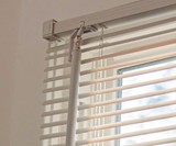 Sunsa Wand - Retrofit Automatic Device for Blinds