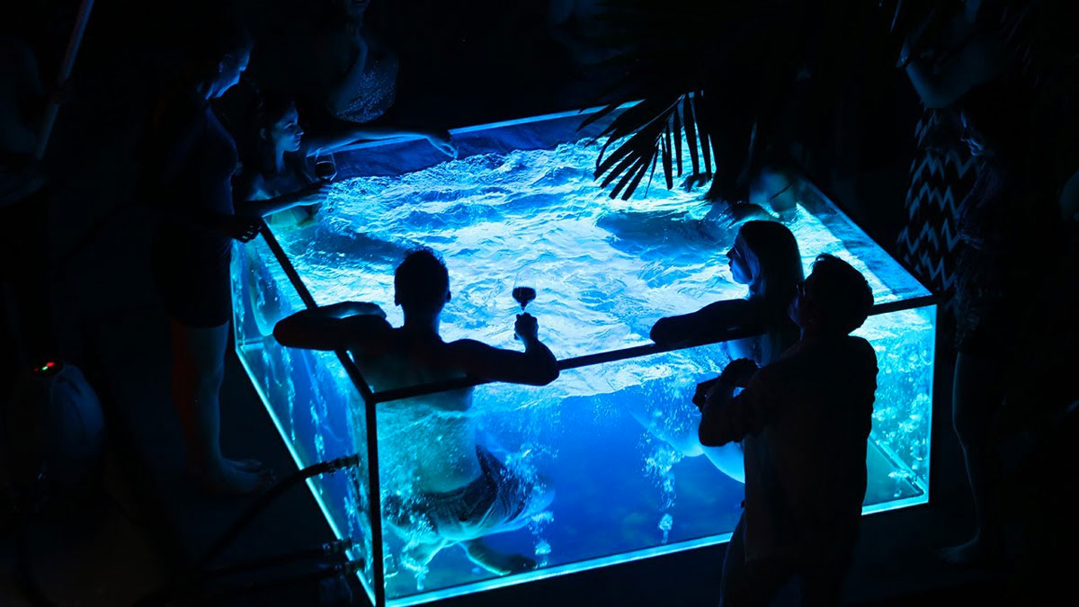 ASB Nautilus Glass LED Hot Tub