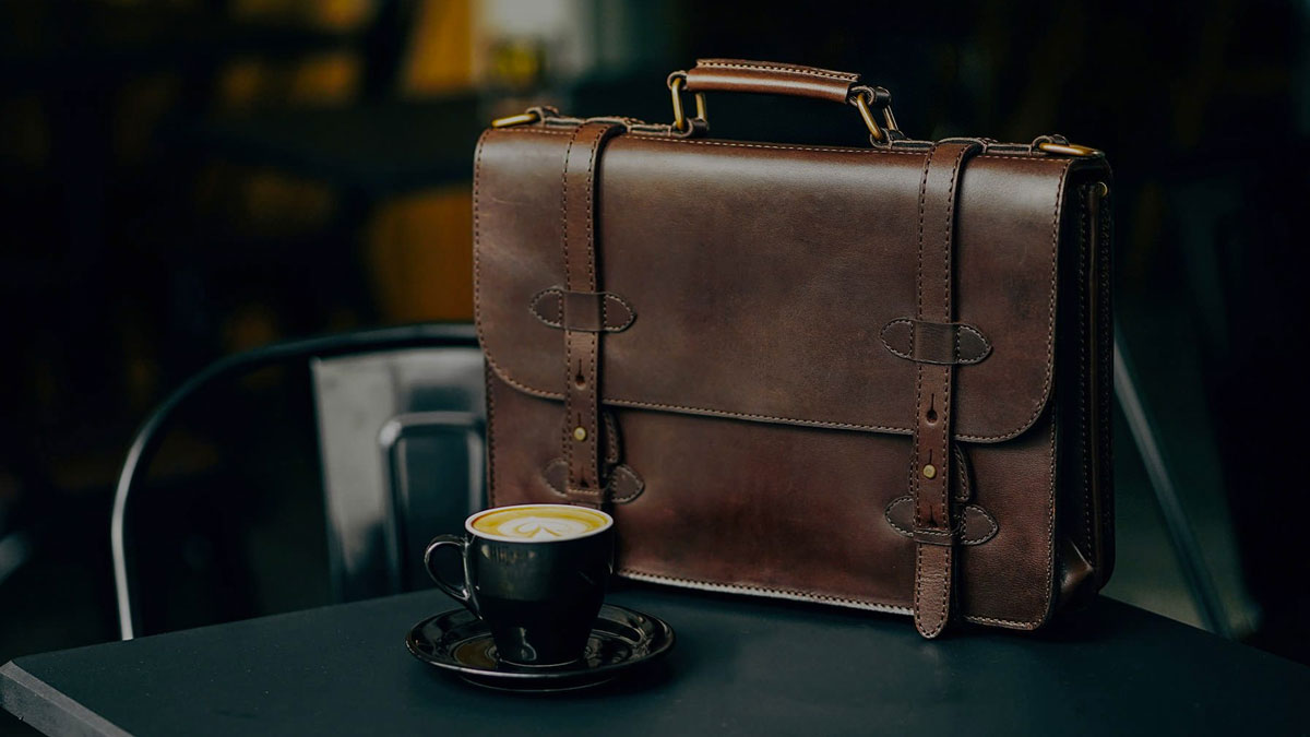 Cravar Leather Journals & Tote Bags Cravar Leather Journals & Tote Bags